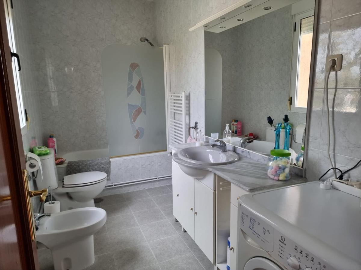Villa Pancorbo Velayos Екстериор снимка