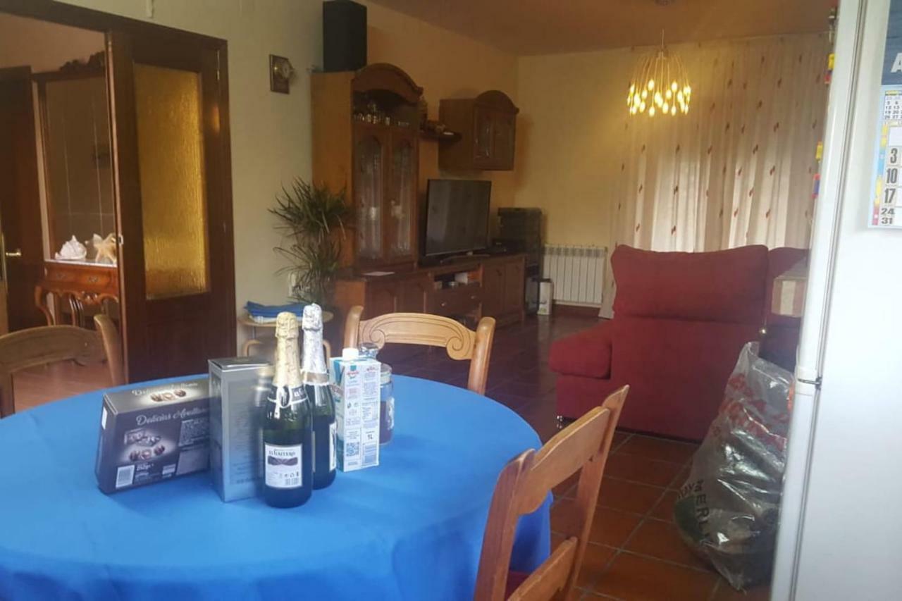 Villa Pancorbo Velayos Екстериор снимка